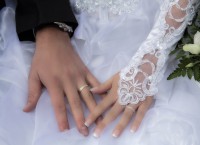 結婚式あげたい派？挙げたくない派？あなたはどっち？